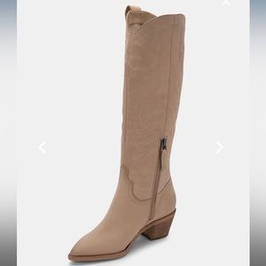 Dolce Vita Solei Boots in Dune Nubuck